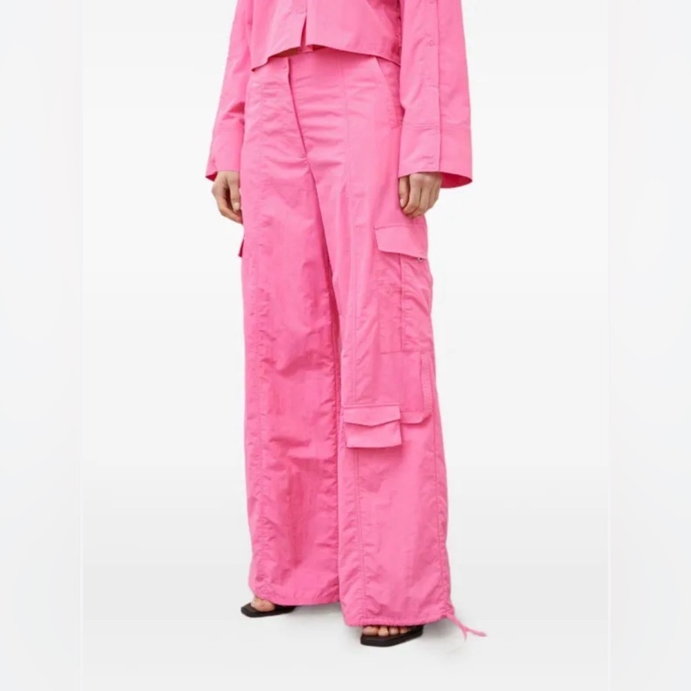 NWT 2nd Day Pink cargo pants size 34